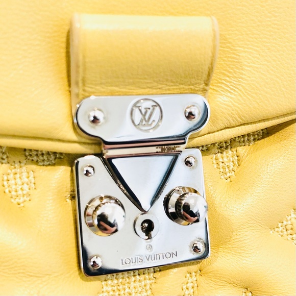 ⭕️SOLD⭕️Like new LV limited edition - Picture 10 of 15